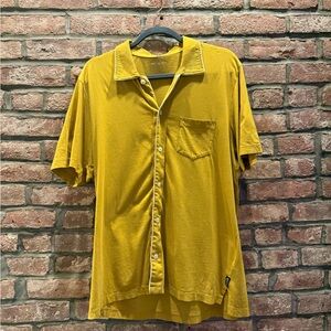 Todd Snyder “MADE IN LA” button down in Mustard